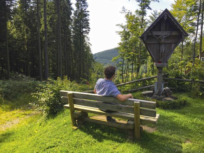 Haus Astenblick In Winterberg Fuer Bis Zu 35 Personen Fuer Wanderveranstaltungen Und Familienfeiern Екстер'єр фото