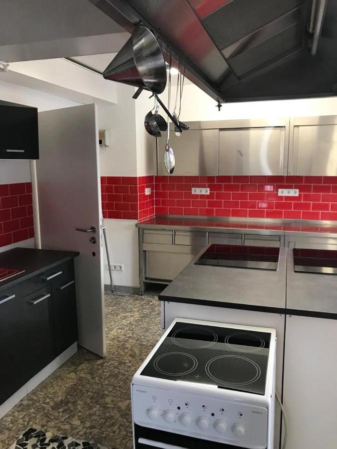 Haus Astenblick In Winterberg Fuer Bis Zu 35 Personen Fuer Wanderveranstaltungen Und Familienfeiern Екстер'єр фото