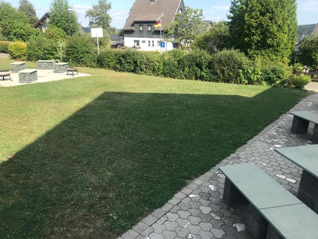Haus Astenblick In Winterberg Fuer Bis Zu 35 Personen Fuer Wanderveranstaltungen Und Familienfeiern Екстер'єр фото