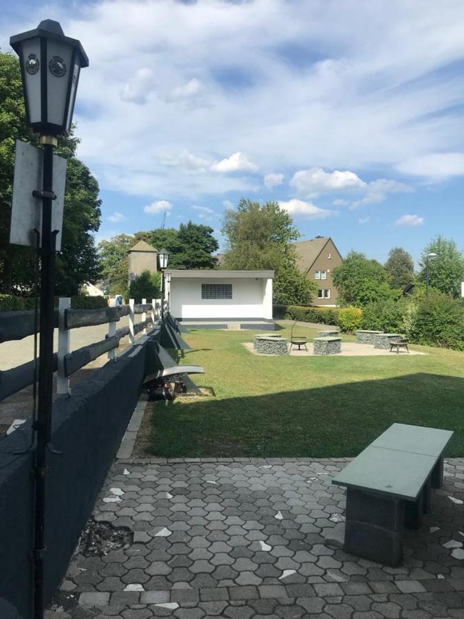 Haus Astenblick In Winterberg Fuer Bis Zu 35 Personen Fuer Wanderveranstaltungen Und Familienfeiern Екстер'єр фото