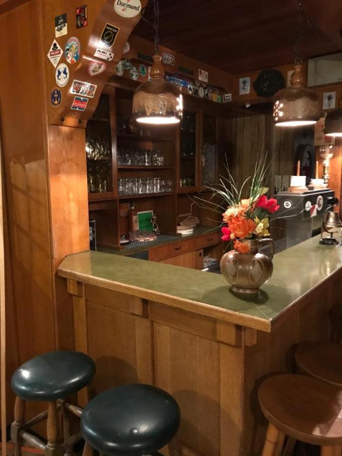 Haus Astenblick In Winterberg Fuer Bis Zu 35 Personen Fuer Wanderveranstaltungen Und Familienfeiern Екстер'єр фото