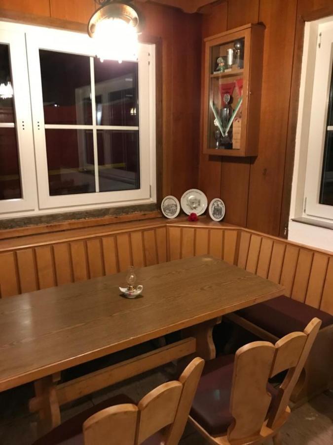 Haus Astenblick In Winterberg Fuer Bis Zu 35 Personen Fuer Wanderveranstaltungen Und Familienfeiern Екстер'єр фото